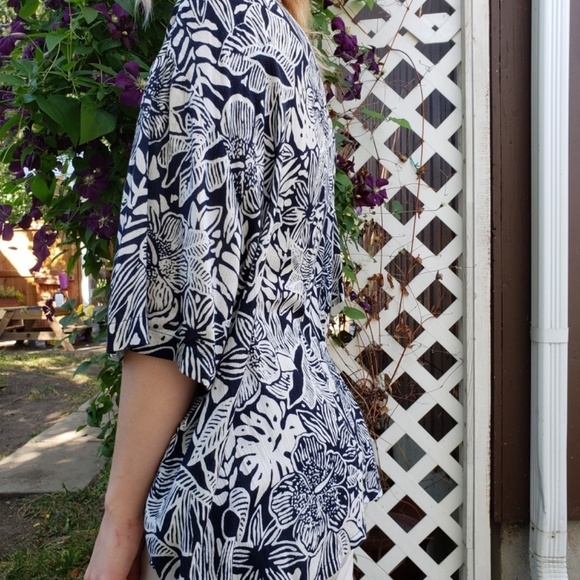 *Free with Purchase* 90’s Floral Button Down Top Blouse Soft Cardigan Cover-up - Picture 9 of 10